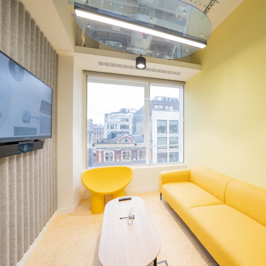 IRL meeting room | Seats 4