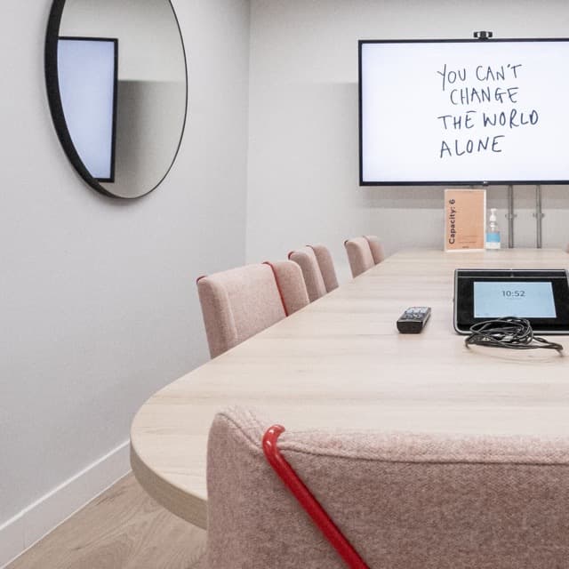 Alto meeting room