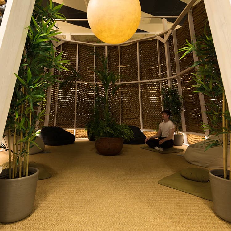 Meditation space, Huckletree White City
